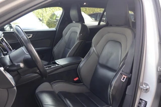 Volvo V60 T6 Recharge AWD R-Design / 22