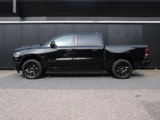 Dodge Ram 1500 5.7 V8 4x4 Crew Cab Sport | LEDER | MEMORY | PANO-DAK | HEAD-UP | LUCHTVERING | TREKHAAK | ALPINE AUDIO | STOELVERK. | CAMERA | NAVI | CRUISE | / 2