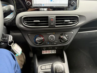 Hyundai i10 1.0i Comfort Airco / Cruise Control / 19