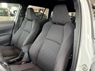 Toyota Corolla Cross 1.8 Hybrid 140 Style Plus  KEYLESS/CAMERA/NAVI/DODEHOEK/WINTERPACK / 10