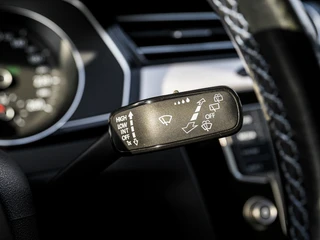 Volkswagen Passat Variant 1.4 TSI GTE Connected Series Camera | Full LED | App-connect | Comfortstoelen | PDC v+a | / 32