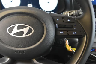HYUNDAI I20 1.0 T-GDI Comfort I Navi + Camera / 25