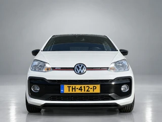 Volkswagen up! 1.0 TSI GTI 116 pk  | 17 inch lichtmetaal | stoelverwarming | climate control | zwart dak-spiegels | NL auto / 2