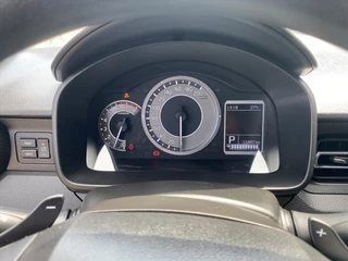 SUZUKI Ignis 1.2 Smart Hybrid 83pk CVT Select / 16