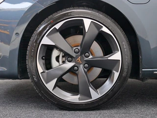 CUPRA Leon Sportstourer 1.4 e-Hybrid Business Navi | Stuurverwarming | LED | Adaptive / 7
