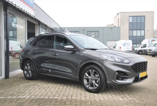 FORD Kuga 1.5 EcoBoost 150PK 2WD ST-Line / 4