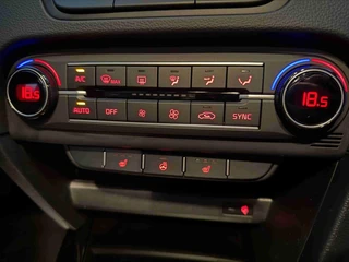 Kia Ceed 1.0 T-GDi 100pk Design Edition| Navigatie | Camera | Stoel/Stuur Verwarming | JBL! / 16