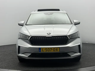 Škoda Enyaq iV 60 SoH 94,5% | Panoramadak | Adaptive Cruise | Navigatie | Camera | Stuurverwarming / 4
