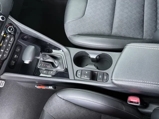 Kia Niro 1.6 GDi Hybrid DynamicPlusLine  - Stoel / Stuurwielverwarming - Climate Control - ACC - Trekhaak - Achteruitrijcamera - Fabrieksgarantie tot 02-2028 / 33