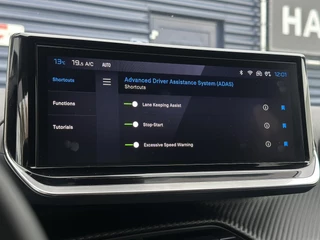 Peugeot 208 Hybrid 110pk e-DCS6 Allure | Adaptieve Cruise Control | Parkeercamera/-sensoren | Apple Carplay/Android Auto | Full LED | Navigatie | DAB | Climate Control | / 18