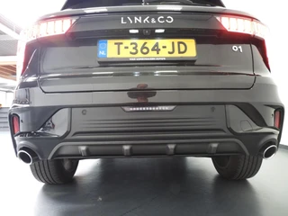 Lynk & Co 01 1.5 PHEV BlackLine ZWARTE HEMEL/360CAM/SCHUIFDAK/LED/20"LMV! / 38