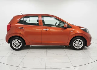 Kia Picanto 1.0 DPi DynamicLine uit 2021  Rijklaar + Fabrieksgarantie tot 06-2028 “Sinds 1970 | 5.000+ reviews | Score 9,5 | Service zoals ’t hoort” Henk Jongen Auto's in Helmond,  al 50 jaar service zoals 't hoort! / 4