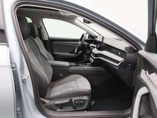 Skoda Superb Combi 1.5 TSi 204 Pk PHEV Edition | Panoramadak | Stoelverwarming | Camera | Trekhaak | Adaptive Cruise | 17 Inch | 23.131 Km !! / 45