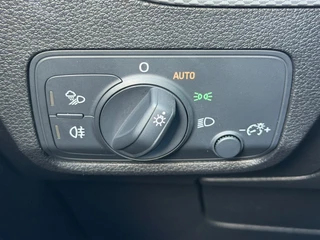 Audi Q2 35 TFSI 150pk S-tronic Advanced Trekhaak | Camera | 4-seizoenen banden | Elek. Achterklep | Rijklaar incl. garantie / 12