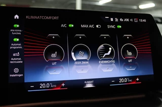 BMW X1 xDrive23i M Sport 218PK Panorama | Leder | Harman | HUD | 360° Camera | 20" LM / 16