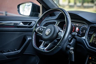 Volkswagen T-Roc 1.5 TSI Sport | Climate | Navi | Cruise | Camera | PDC / 58