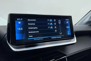 Peugeot 208 1.2T 100pk Allure Pack | Climate & Cruise Control | Navigatie | 3D Cockpit | Parkeersensoren | / 25