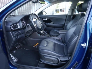 Kia Niro 1.6 GDi Hybrid ExecutiveLine | Automaat | Dodehoek detectie | Adaptieve Cruise | Stoelverwarming | Lederenbekleding | Camera | Xenon verlichting | Parkeersensoren | Navigatie / 9