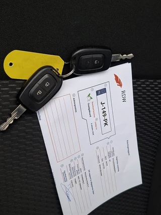 Dacia Duster 1.3 TCe 130pk Comfort * Navigatie * Cruise Control * Airco * / 21