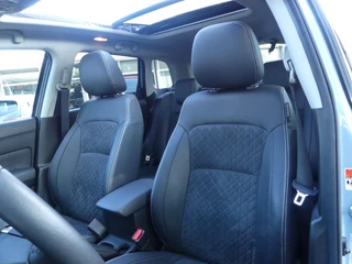 Suzuki Vitara 1.0 Boosterjet Stijl TREKHAAK 1ste Eigenaar, Dealer Onderhouden, Pano Dak, Navi / 5