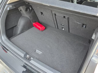 Volkswagen Golf 1.5 eTSI 150pk | Trekhaak | Stoelverwarming | Navi | Cruise | Carplay / 8