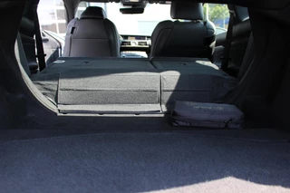 Lexus RC 300h F SPORT Line NL-AUTO CRUISE TRIPLE-LED STOELVENT BLIND-SPOT 19" LM-VELGEN / 40
