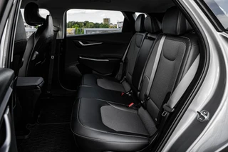 Kia EV6 Light 77.4 kWh | SOH 100% | Trekhaak | ACC | Camera | LED | Keyless | Navigatie | Apple Carplay/Android Auto | Dealeronderhouden | 19" / 14