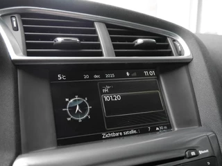 Citroen C4 1.2 PureTech Tendance | 130PK | Navigatie | Climate control | Extra getint glas | Lichtmetalen velgen | Cruise control | Trekhaak | Automatische verlichting | Regensensor | / 22