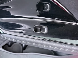 Kia Niro 1.6 GDi Hybrid Style Edition  - Adaptief Cruise Control - Climate Control - Navigatie - Apple/Android Carplay - Virena Zekerheidspakket €895 / 43