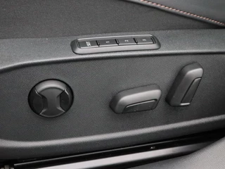 CUPRA Formentor 1.4 e-Hybrid 204 Pk / 23