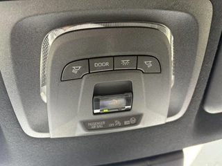 Toyota Corolla Cross 2.0 High Power Hybrid First Edition 1e EIGENAAR NL-AUTO / 29