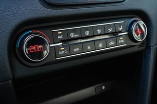 Kia Ceed 1.0 T-GDi GT-Line Camera|Clima| / 36