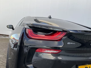 BMW i8 334pk Limited Edition Ferrada HUD 360°Cam Plug-in PHEV / 36