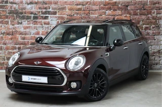 MINI Clubman Cooper Serious Business / Navigatiesysteem Professional / Panoramadak / Harman Kardon / Climate Control / 17 Inch / LED-koplampen / Parkeersensoren / Cruise Control / Lichtpakket