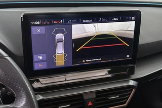 CUPRA Leon Sportstourer 1.4 e-Hybrid Business Panoramadak Stuur-Stoelverwarming Camera / 18