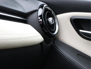 Mazda 2 1.5 Skyactiv-G Skylease GT  | BOVAG-garantie | Trekhaak | Camera | All-seasons / 55