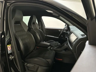 Skoda Kodiaq 1.5 TSI 150pk DSG Sportline Business Alcantara Stoelverwarming Trekhaak Camera Stoelverwarming / 8