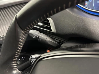 Peugeot 3008 1.2 PureTech Blue lease Executive Avantage NAVI CARPLAY CRUISE ECC TREKHAAK. / 18