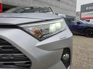 Toyota RAV4 2.5 Hybrid AWD Business Plus AD-CRUISE BLINDSPOT APPLE ANDROID STOEL/STUUR EL-ACHTERKLEP PARK-SENSOREN CLIMA LEDER / 32