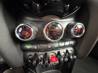 Mini Mini 1.5 Cooper Chili Serious Business / Works / Pano / H&K / Led / Sportleder / Cruise . / 25