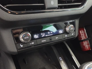Škoda Kamiq 1.0 TSI Ambition  Full-led Navigatie 17'inch lmv / 13