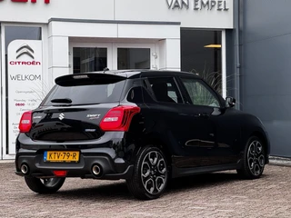Suzuki Swift 1.4 Sport Smart Hybrid | Camera | Stoelverwarming | Climate control | Navigatie / 2