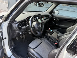 MINI 5-deurs 1.5 Cooper 136pk Bns.Edition 5-drs. NAVI/CARPLAY/CLIMA/CRUISE/PDC/LED / 28