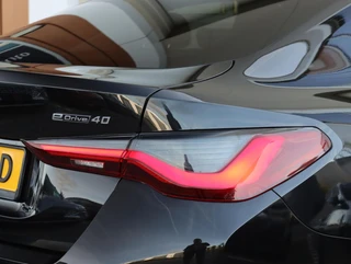 BMW i4 eDrive40 High Executive 84 kWh | SOH 96,8% | Head-up display | / 28