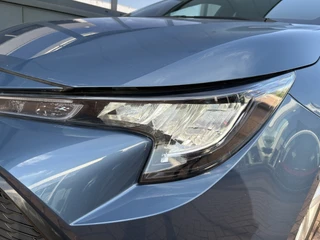 Toyota Corolla Touring Sports 1.8 Hybrid Business Plus  KEYLESS/CAMERA/ADAPT.CRUISE/PDC / 50