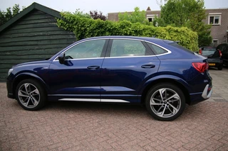 Audi Q3 Sportback 35 TFSI S Edition / 33