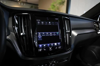 Volvo S60 2.0 B4 R-Design|H&K|Leer|Trekhaak|Carplay|ACC|ECC| / 41