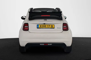 Fiat 500 C Icon 42 kWh Stoelverwarming 17'' Diamantfinish Velgen Cruise control / 16