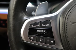 BMW 3 Serie Touring 320i High Executive M Sport Pakket Automaat  / Live Cockpit Professional / Cruise Control / Stoelverwarming / Active Guard Plus / Hifi / LED / Climate Control / Leder / 19 Inch / DAB / 34