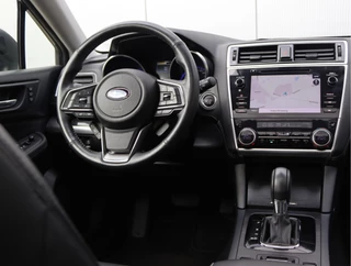 Subaru Outback 2.5i Premium  | Schuifdak | Trekhaak | Winterbandenset | H&K / 23